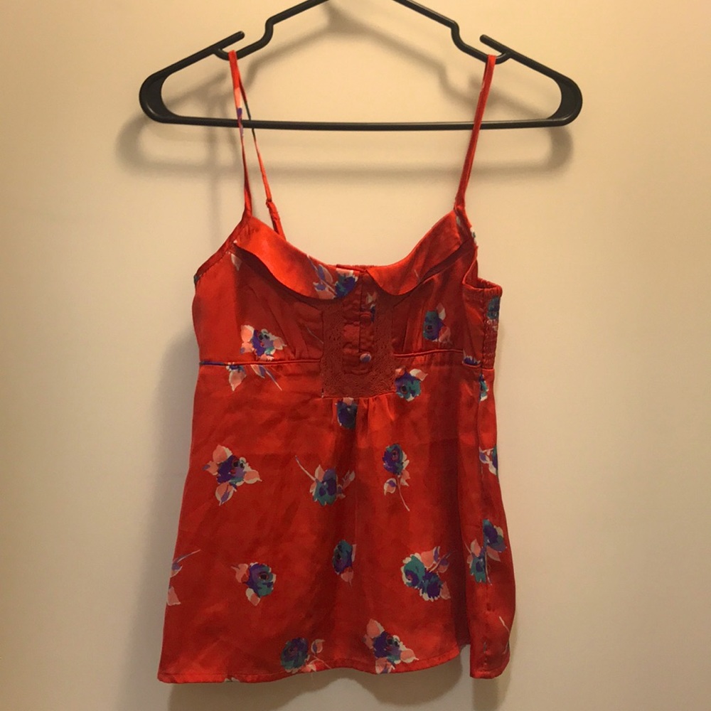 Red top with flowers